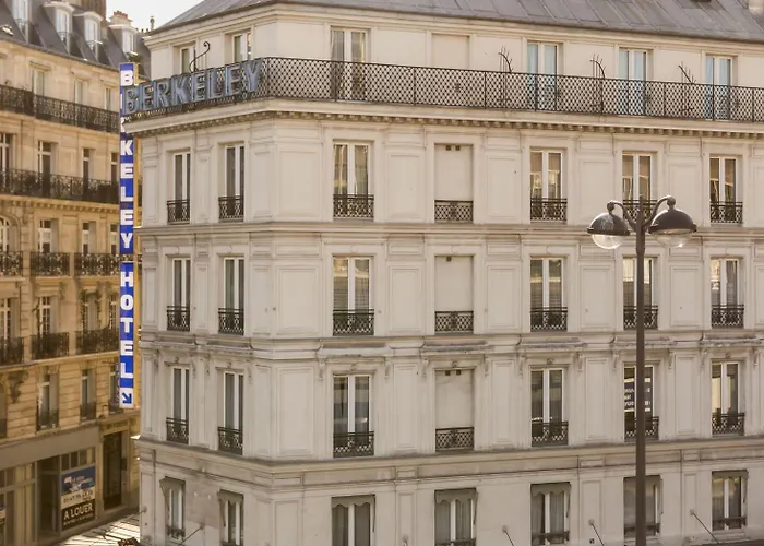 Berkeley Hotel 3*
