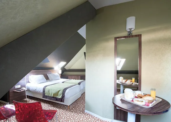 Berkeley Hotel 3*
