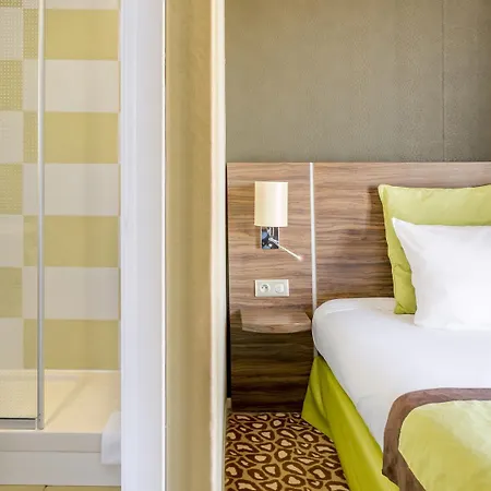 Berkeley 3*