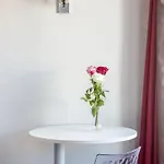 ベーカリー ホテル 3*